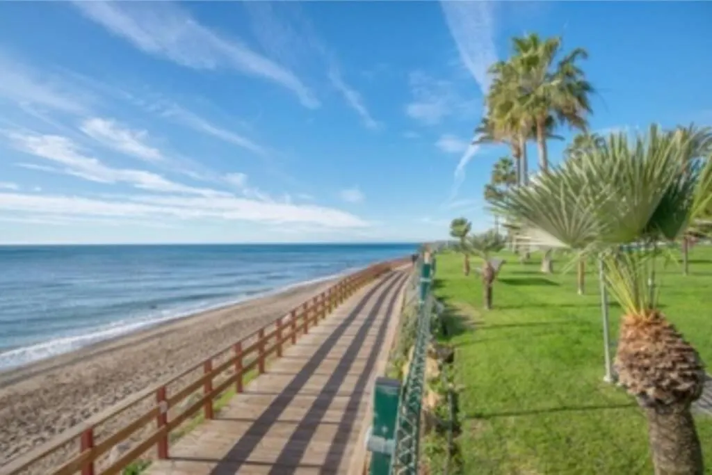 Apartamento Mi Capricho Front Beach Sitio de Calahonda